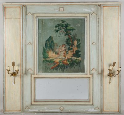tableau accroché au mur d'une pièce où se trouvent un miroir et deux appliques