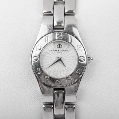 BAUME & MERCIER Montre de dame, boitier 24 mm acier, cadran …