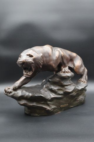 Thomas CARTIER (1879-1936) (d’après) « Tigre en furie ». Terre cu...