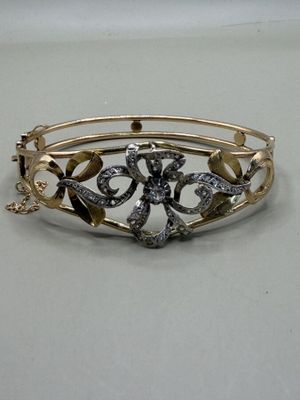 Bracelet rigide ajouré ouvrant en or jaune 750 millièmes, mo… - Photo 1