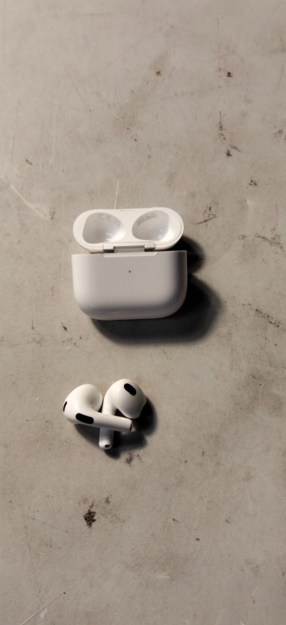 Airpods apple 3 ème generation magsafe