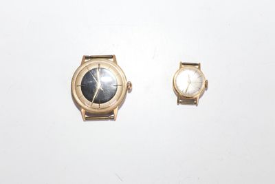 Ensemble de deux montres en plaqué or à mouvement mécanique …