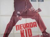 l'affiche du film « Nevada Kid », sur laquelle figure un homme tenant un pistolet