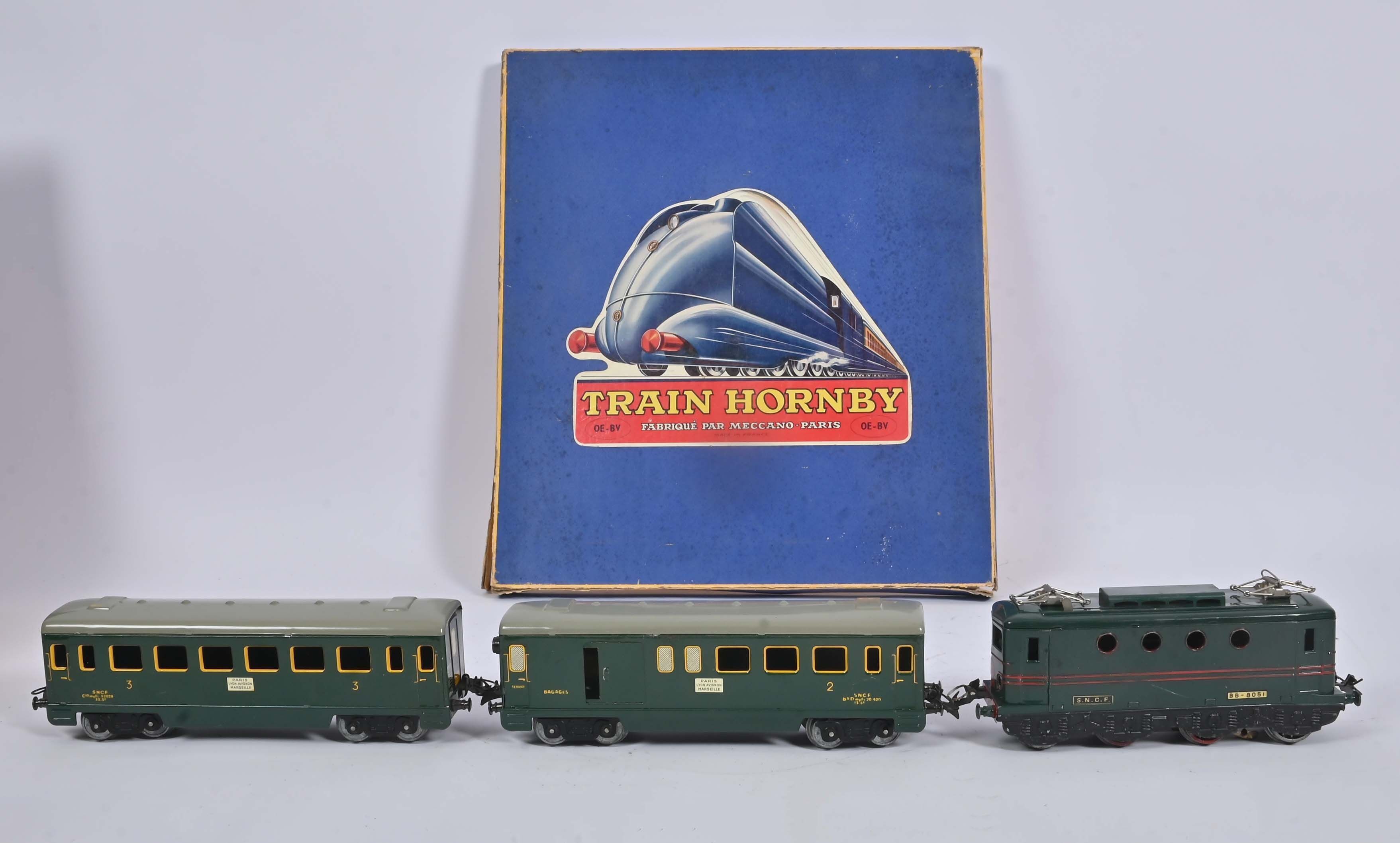 Objets d'art & Curiosités