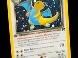 une carte Pokémon sur laquelle figure l'image d'un dragon