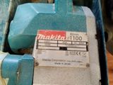 a picture of a machine that is sitting on a table