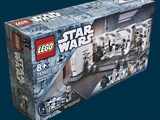 une boîte contenant un ensemble Lego Star Wars