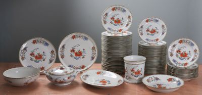 RAYNAUD à LIMOGES, modèle "Vieux Chine, collection Damon".