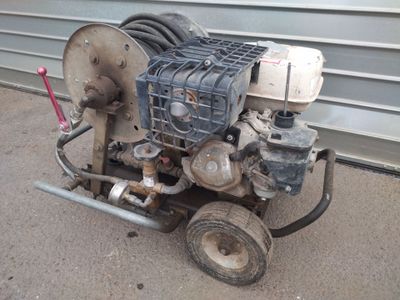 Nettoyeur à haute pression essence sur brouette 120 bar - 30…