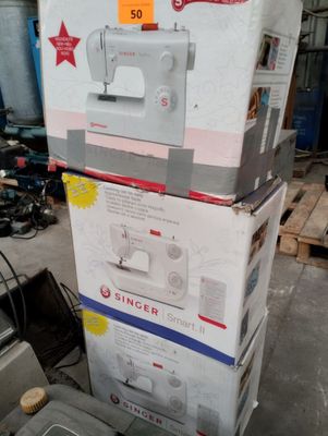 3 Machines à coudre SINGER SMART II dans leur carton - Photo 1