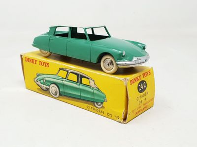 DINKY FRANCE réf 24C Citroën DS19 non-vitrée, vert/toit ivoi…