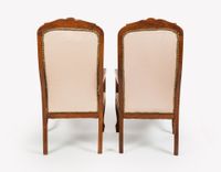 Paire de fauteuils d'enfant en bois naturel mouluré et sculp… (photo 3)
