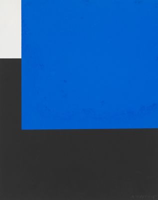an image of a blue and black square on a white background