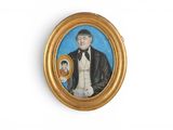 portrait d'un homme en smoking et d'une femme en robe blanche