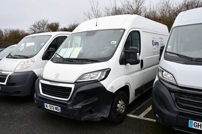 CTTE PEUGEOT BOXER 335 2.2 BLUEHDI 140ch L2H2 - Dmec : 30/07…