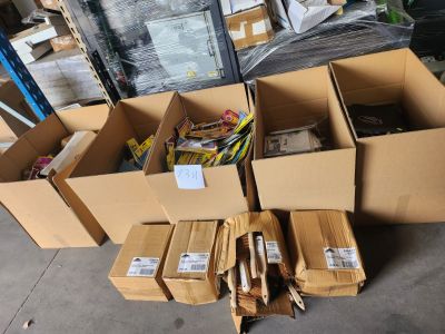Lot d’articles divers – accessoires maison, déco et loisirs
