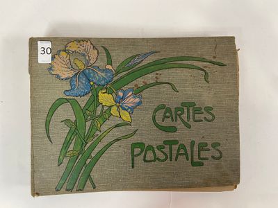 un vieux livre sur lequel figure l'image d'une fleur