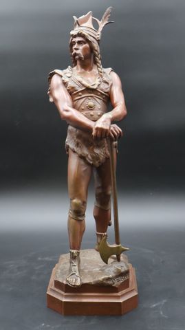 Marcel DEBUT (1865-1933) : « Vercingétorix » : bronze à patine br...
