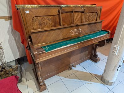 Piano 1900 marque Focké - Cadre fonte, cordes croisée - Dim.