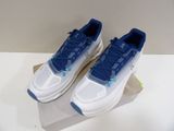 nike air max 95 white / blue / white size 11 5