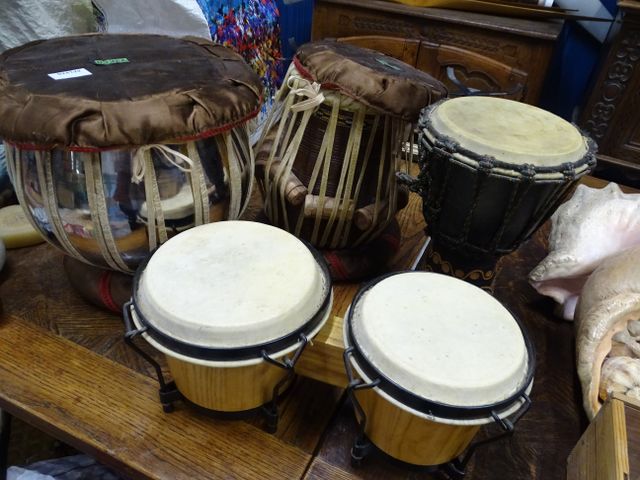 Lot d’instruments à percussions (Inde, Afrique)