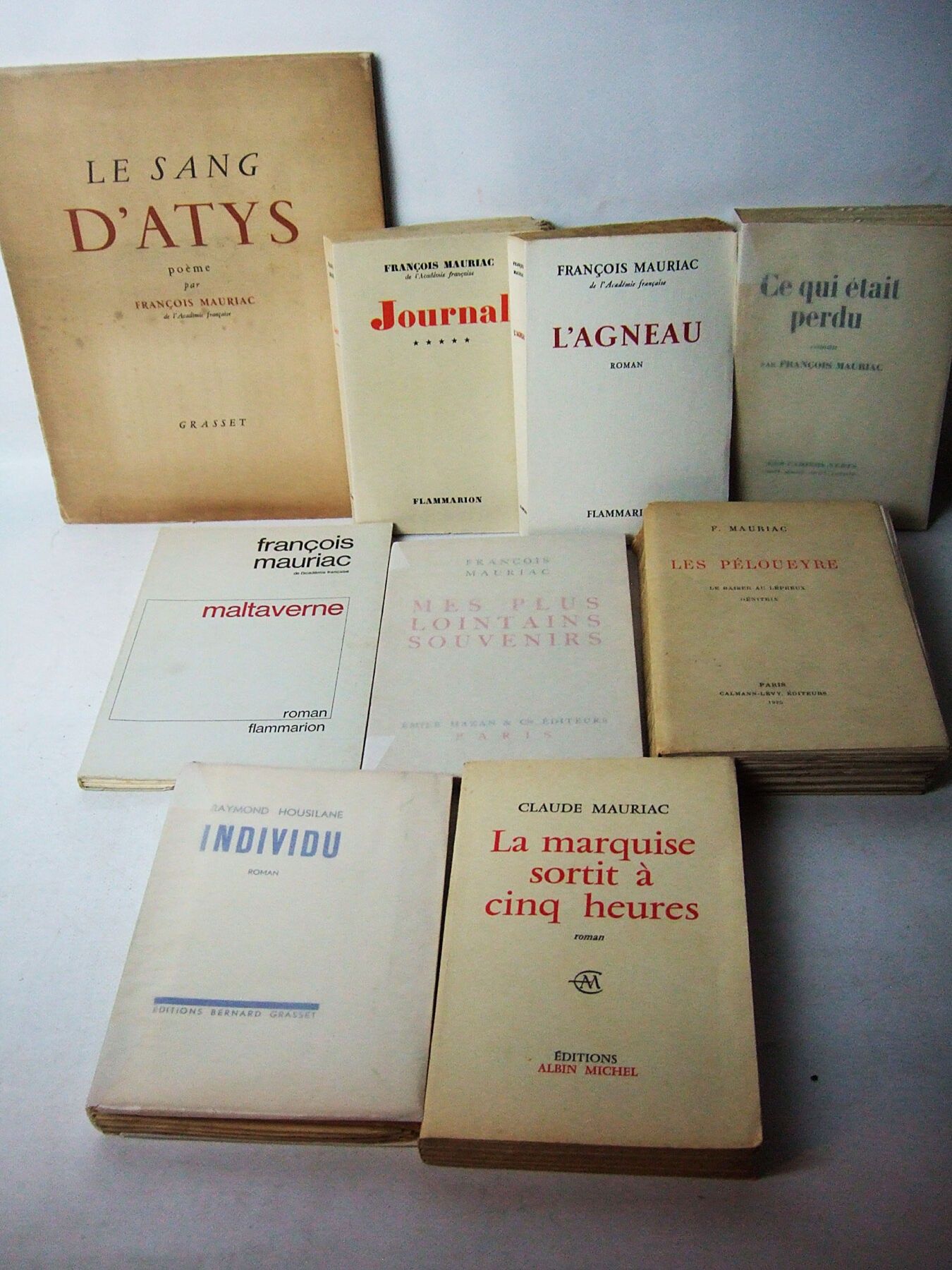 Objets d'art & Curiosités