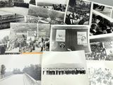 plusieurs vieilles photos en noir et blanc représentant des personnes sur un pont