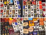 de nombreux types de chocolats exposés dans un magasin