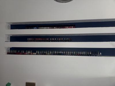 Stock de vernis à ongles: 35 vernis 1944