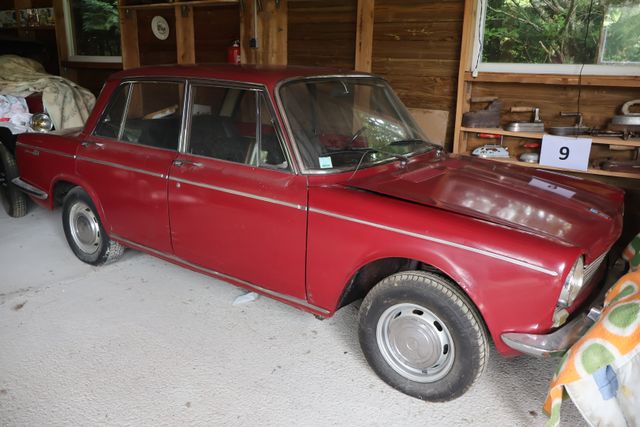 Véhicule particulier SIMCA 1500 immatriculée 864 GP 23, 1ère mise...
