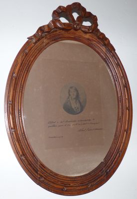 a picture of a picture of a man in a picture frame