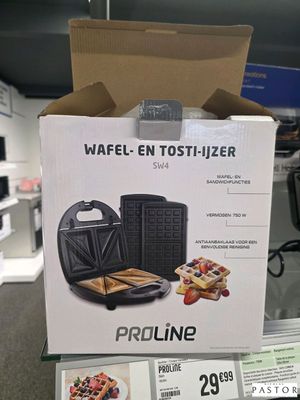 emballage d'une gaufre - en - totsti - jizer en vitrine dans un magasin