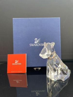 Figurine de chien en cristal Swarovski à vendre à San Francisco, Californie