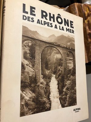 LYON et divers. Fort lot de livres sur le régionalisme lyonn…