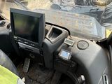 vue d'un camion depuis le siège conducteur du véhicule