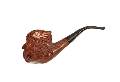 Pipe en bois de bruyère? sculpté d'une tête de Viking marqué…