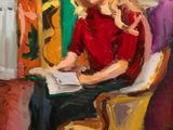 une peinture à l'huile représentant une femme assise sur une chaise en train de lire un livre