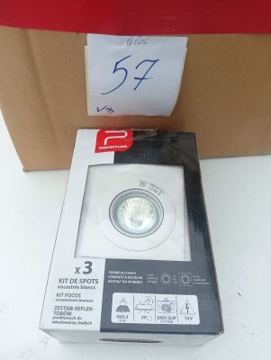 emballage représentant une lumière blanche posée sur une boîte en carton