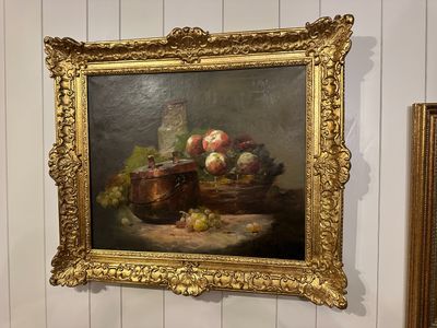 a picture of a painting on the wall of a room