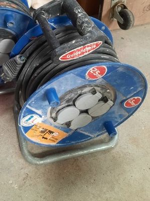 Enrouleur électrique 25 m, 1.5 mm² - Photo 1