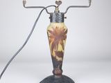 a lamp that is sitting on top of a table