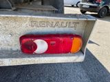 rear end of a truck with the word renault written on it