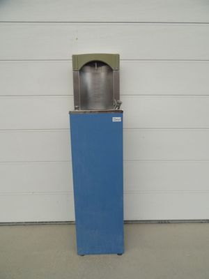 Fontaine professionnelle MISTRAL C40 BLEU hauteur : 134 cm -…