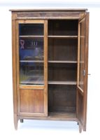 Vitrine de forme rectangulaire en acajou et placage d'acajou… (photo 4)
