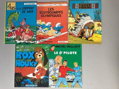 plusieurs livres pour enfants sont alignés sur une table