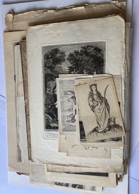 une photo d'un vieux livre illustré