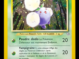 une photo d'une carte Pokémon sur laquelle figure l'image d'un chat