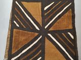 une image représentant un tissu marron et blanc orné d'un motif
