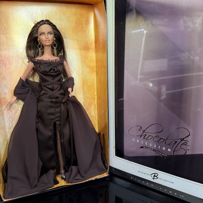 Poupée BARBIE COLLECTOR Silver Label Chocolat, neuve dans la…