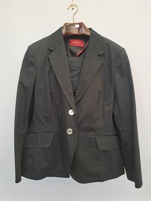 BURBERRY Ensemble Tailleur jupe en coton bleu marine (quelqu…